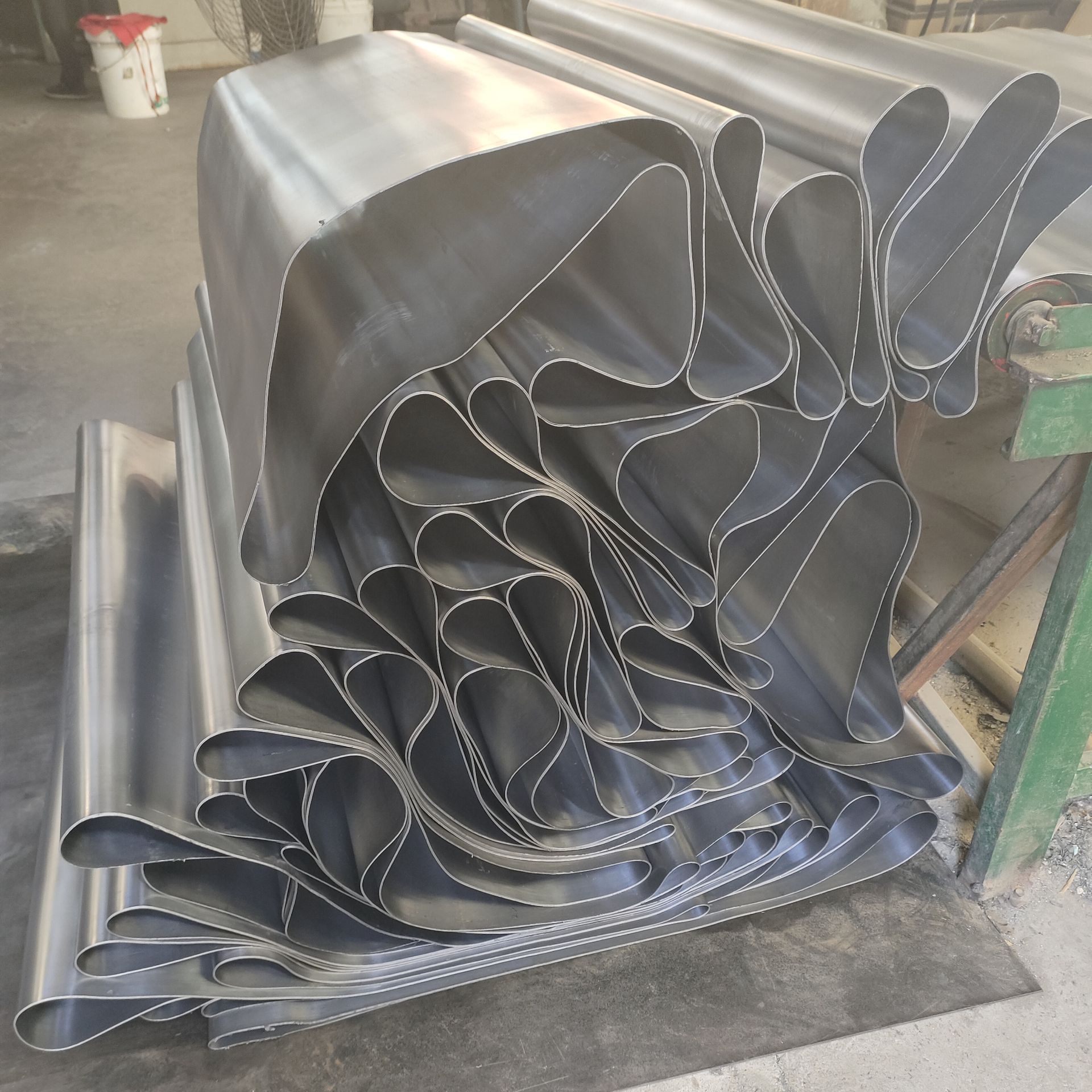 连云港铅板厚度与辐射防护能力的关系是怎样的？