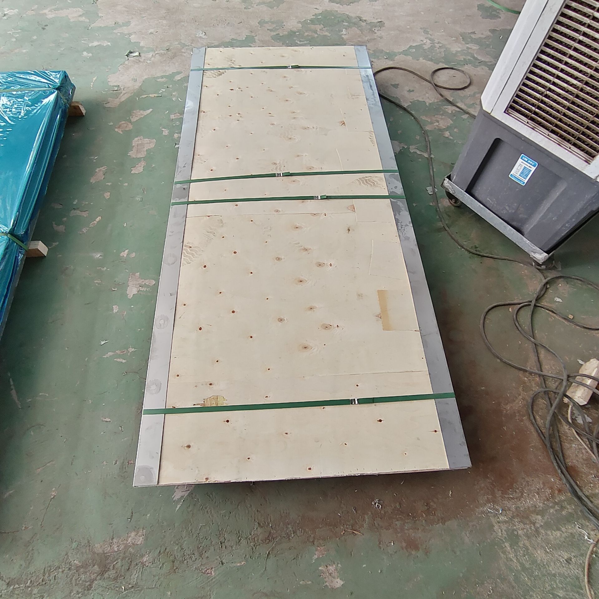 连云港铅门：医疗辐射防护的坚实屏障